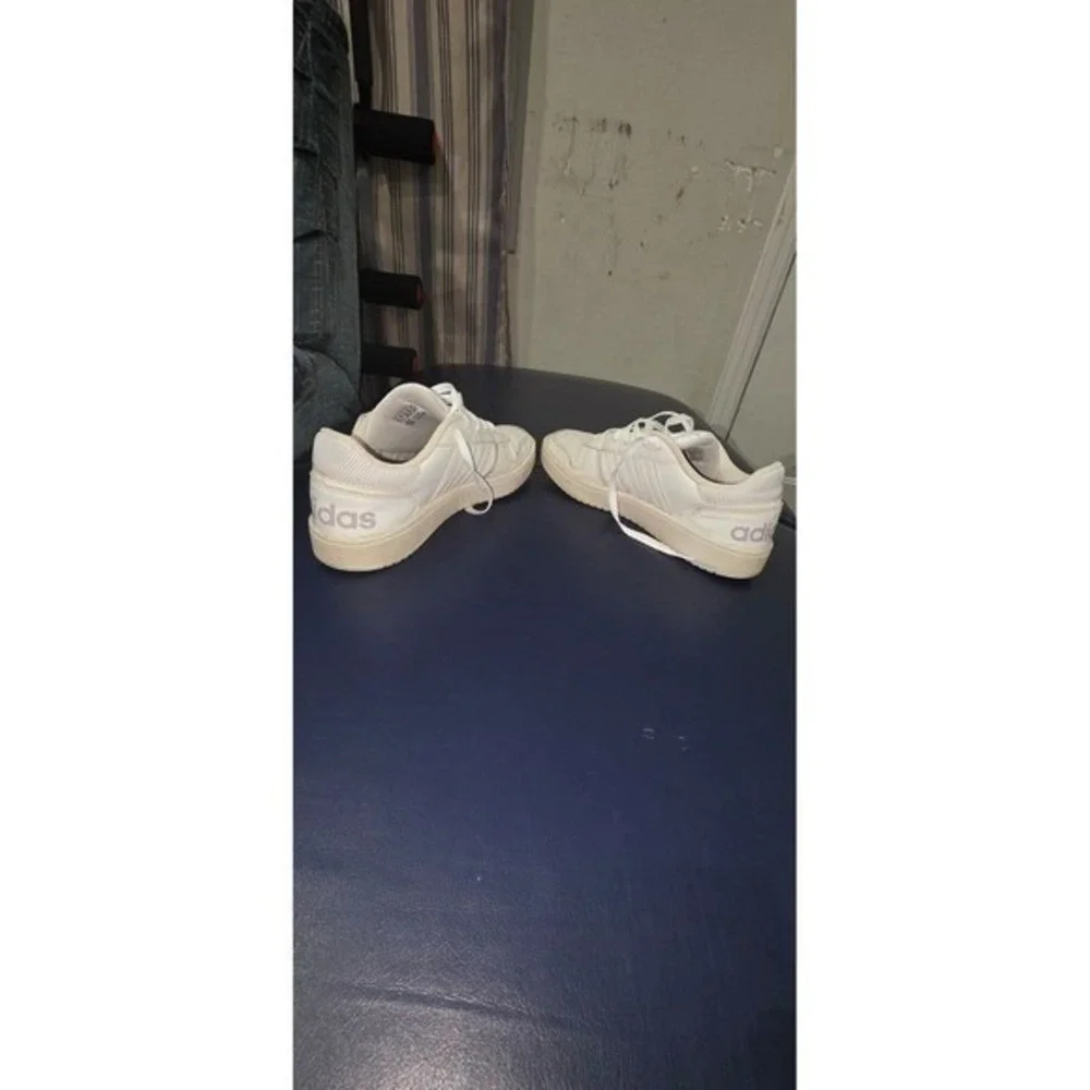 Adidas‎